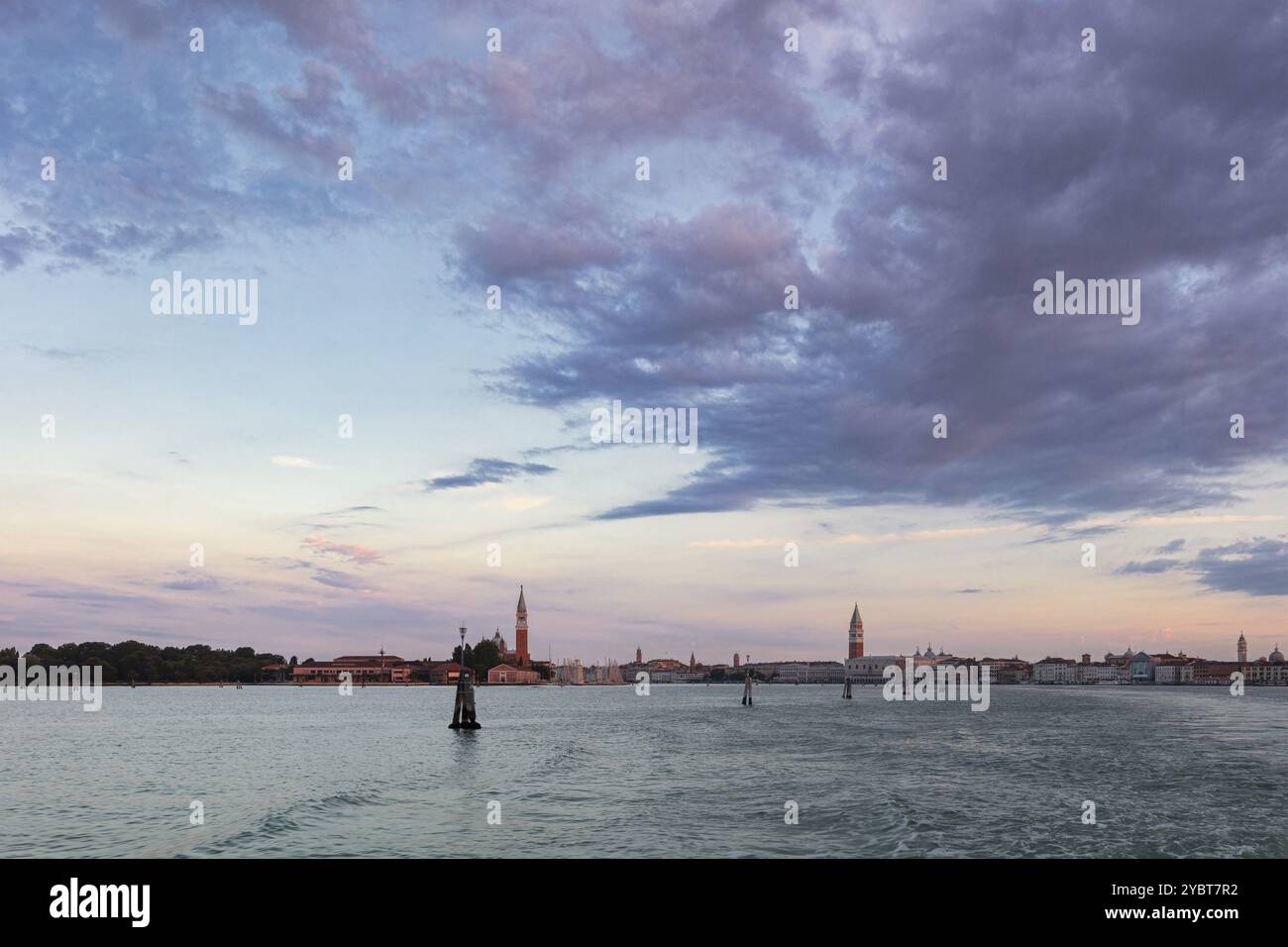 Die Kirche San Giorgio Maggiore auf Isola San Giorgio am Morgen, Venedig Stockfoto