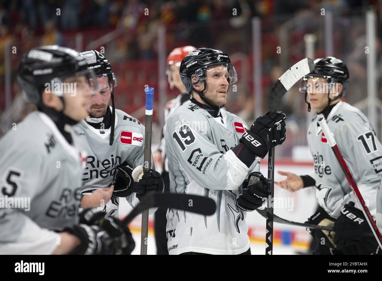 PSD Bank Dome, Düsseldorf, Nordrhein-Westfalen, Frederik Storm (Koelner Haie, #19), PENNY DEL, Duesseldorfer EG-Koelner Haie am 18.10/2024 Stockfoto