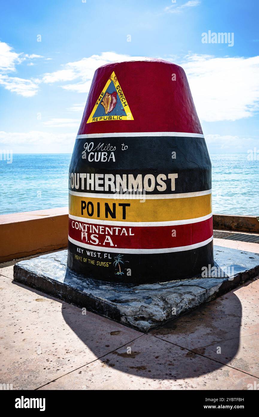 Wahrzeichen für den südlichsten Punkt der kontinentalen USA auf Key West Stockfoto