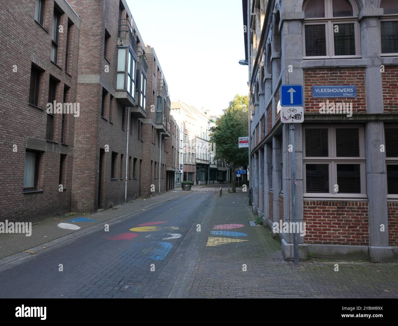 Antwerpen, Provinz Antwerpen, Belgien, 29. September 2024: Fotos in den Straßen der Innenstadt von Antwerpen, Belgien. Blick auf die Stadt. Stadtgebäude Stockfoto