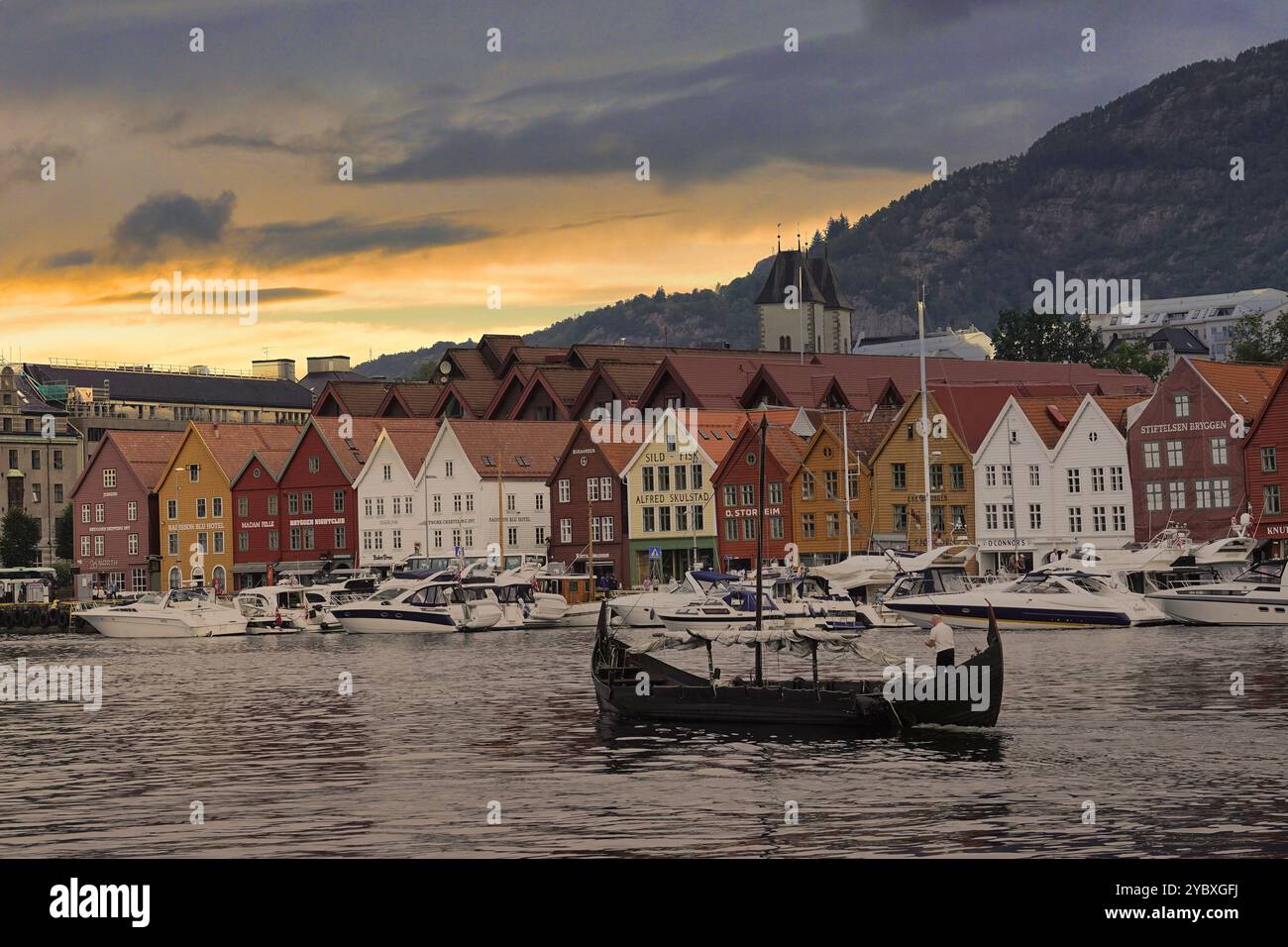 Elegantes Hafen In Norwegen 6 Buchstaben Bild