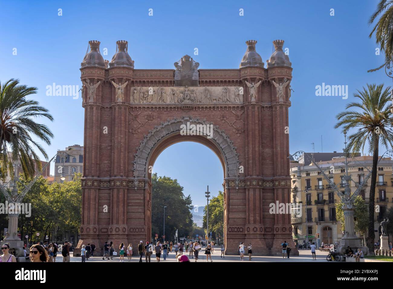 Barcelona, Spanien - 21. Juli 2022: Arco de Triunfo de Barcelona Stockfoto