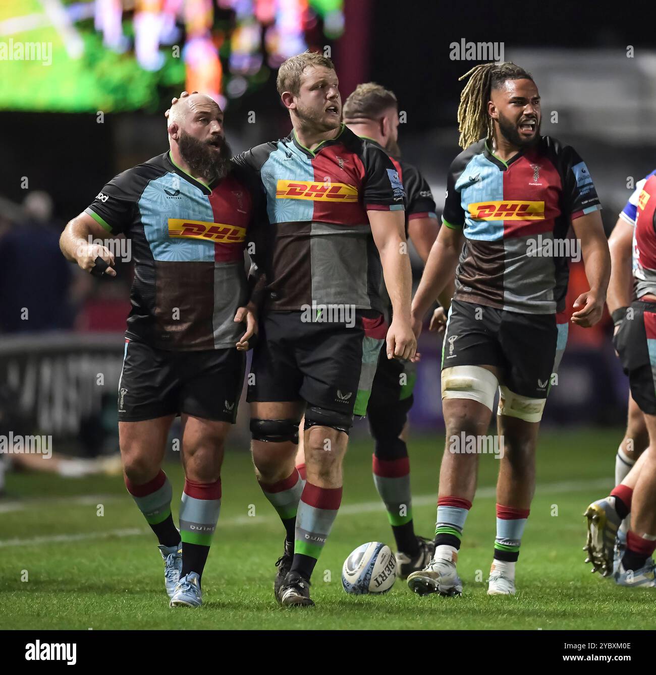 Joe Marler, Joe Launchbury und Chandler Cunningham-South of Harlequins in Aktion während des Gallagher Premiership Matches zwischen Harlequins gegen Bath Rugby, The Stoop, Twickenham, London UK am Samstag, den 19. September 2024. Foto von Gary Mitchell Stockfoto