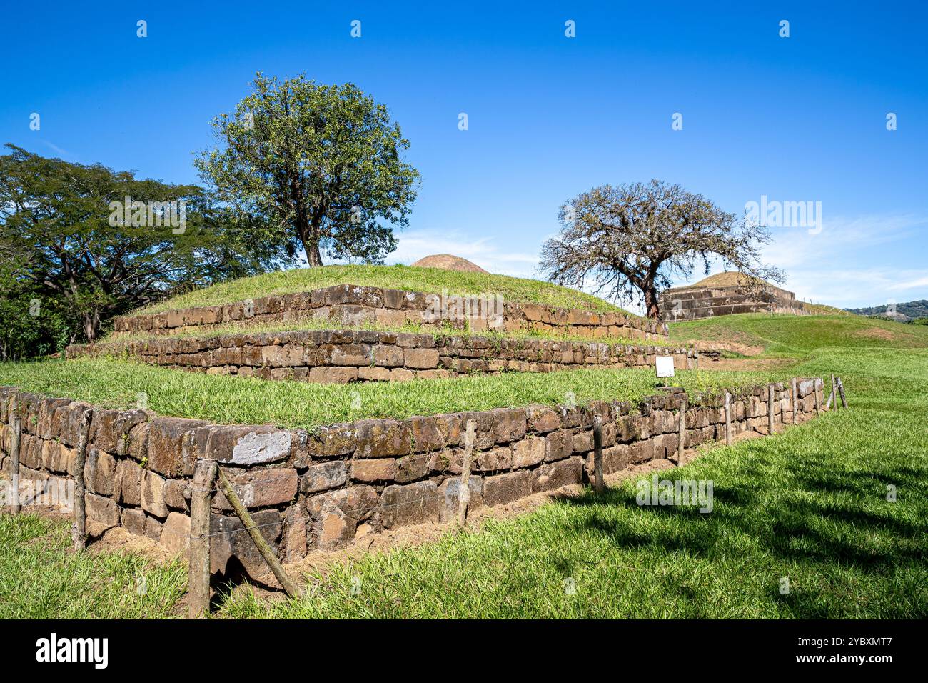 El Salvador, Santa Tecla, Sitio Arqueológico San Andrés, Maya-Pyramiden Stockfoto