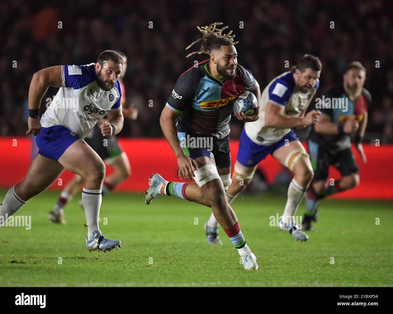 Chandler Cunningham-South of Harlequins in Aktion während des Gallagher Premiership-Spiels zwischen Harlequins gegen Bath Rugby, The Stoop, Twickenham, London UK am Samstag, den 19. Dezember 2024. Foto von Gary Mitchell Stockfoto