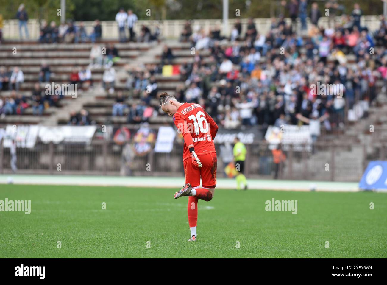 Mailand, Italien. Oktober 2024. Juventus Torhüter PEYRAUD MAGNIN während des Spiels gegen den FC Internazionale Frauen Fußball Serie A 2024/2025 (Bild: © Ervin Shulku/ZUMA Press Wire) NUR REDAKTIONELLE VERWENDUNG! Nicht für kommerzielle ZWECKE! Stockfoto