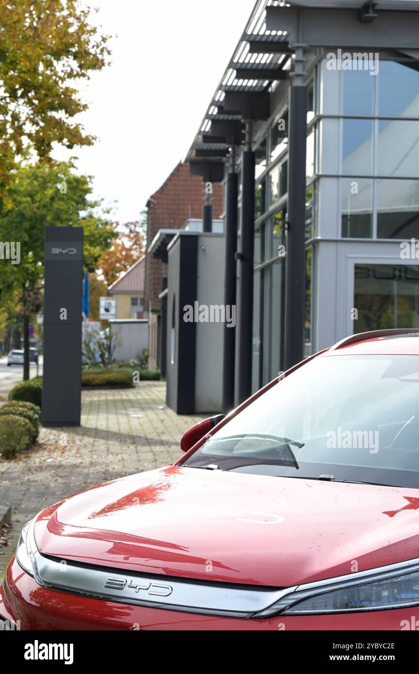 DEUTSCHLAND, Sittensen, Autohaus für chinesische Elektroautos BYD / DEUTSCHLAND, Sittensen, Autohaus für chinesische Elektroautos BYD, Made in China Stockfoto