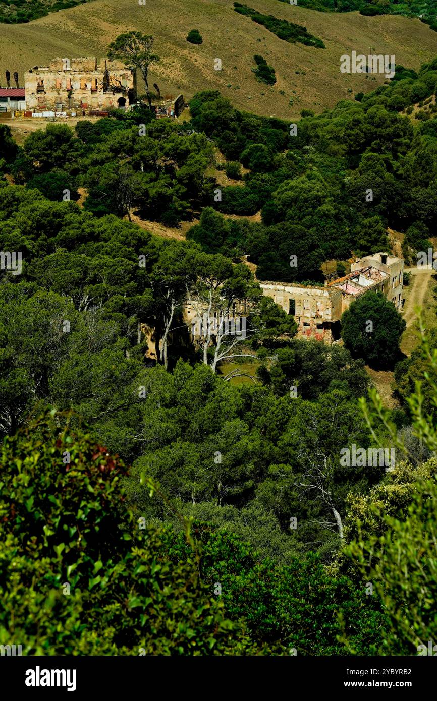 Das verlassene Bergwerk Monte Onixeddu in Gonnesa, Sulcis Iglesiente, Arbus, Provinz im Süden Sardiniens, Italien Stockfoto