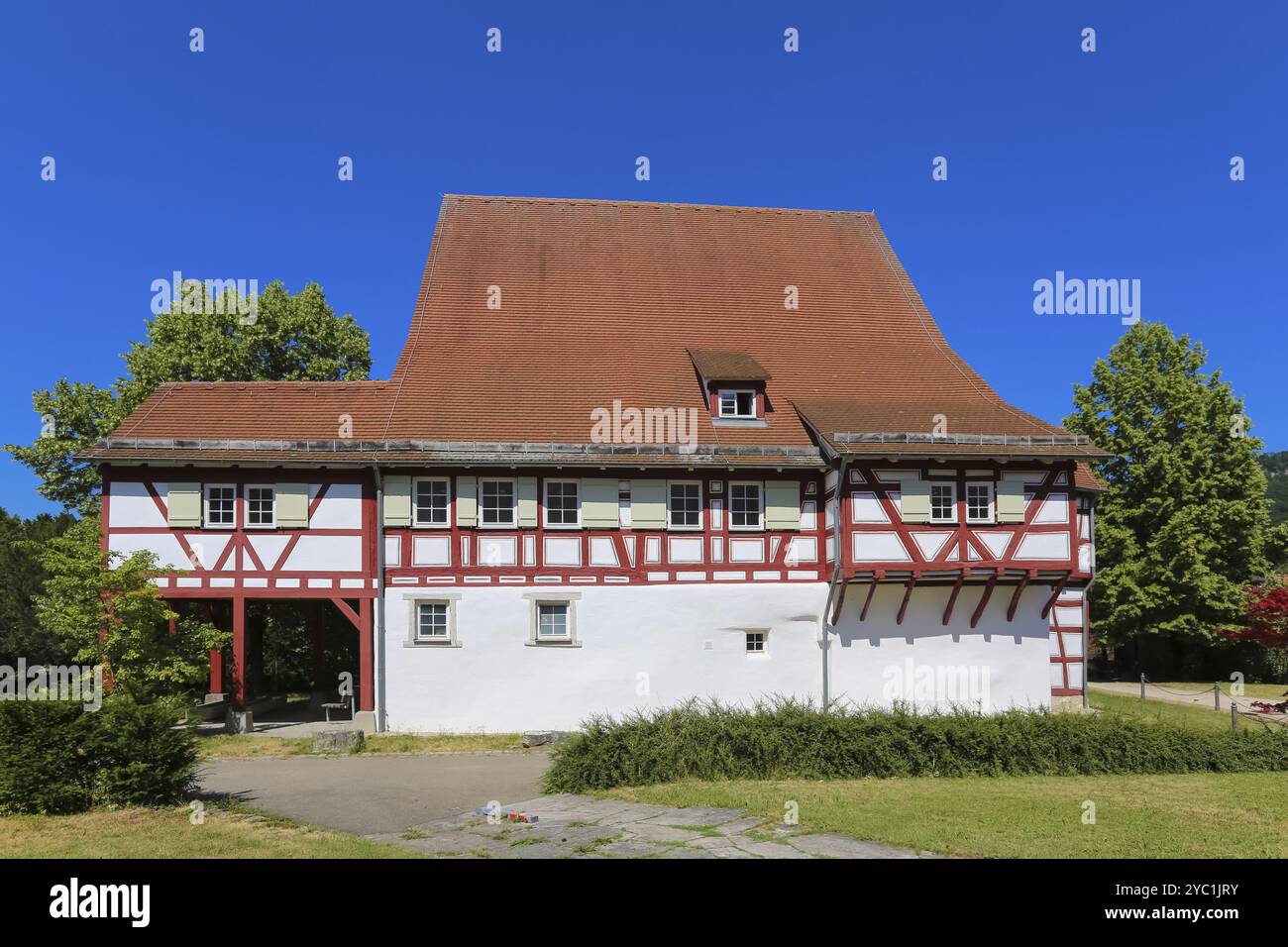 Schloessle Oberlenningen, Schloss Lenningen, ehemalige Adelsresidenz der Familie Schilling von Cannstatt, heute Museum für Papier- und Buchkunst Stockfoto