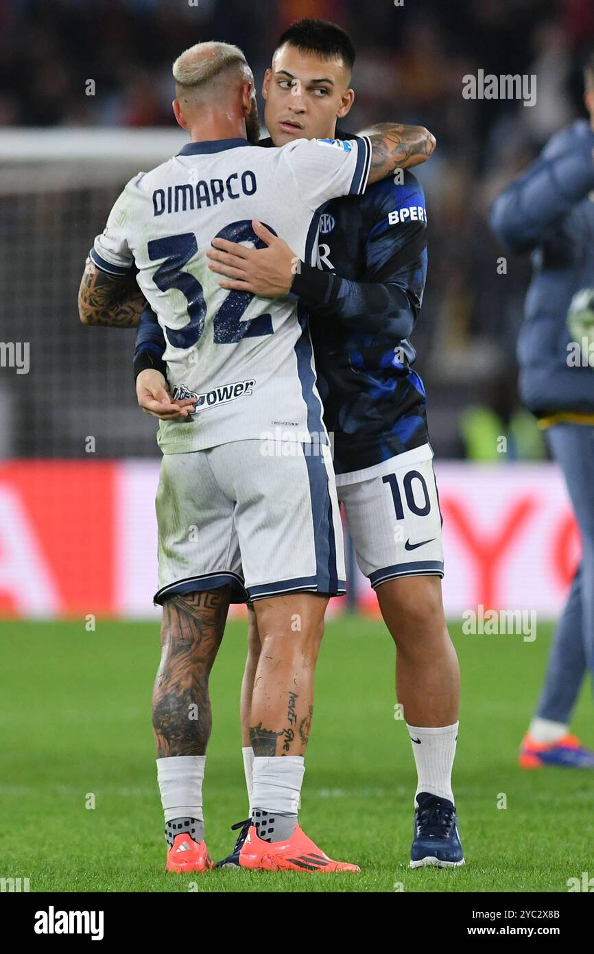 Rom, Latium. Oktober 2024. Federico Dimarco von Inter, Lautaro Martinez von Inter während des Spiels der Serie A zwischen Roma und Inter im Olympiastadion, Italien, 20. Oktober 2024. Gutschrift: massimo insabato/Alamy Live News Stockfoto