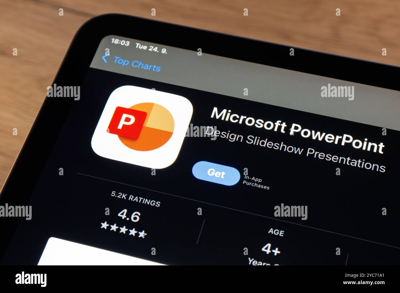 OSTRAVA, TSCHECHIEN – 24. SEPTEMBER 2024: Installation eines App-Stores mit Microsoft PowerPoint-Präsentationssoftware Stockfoto