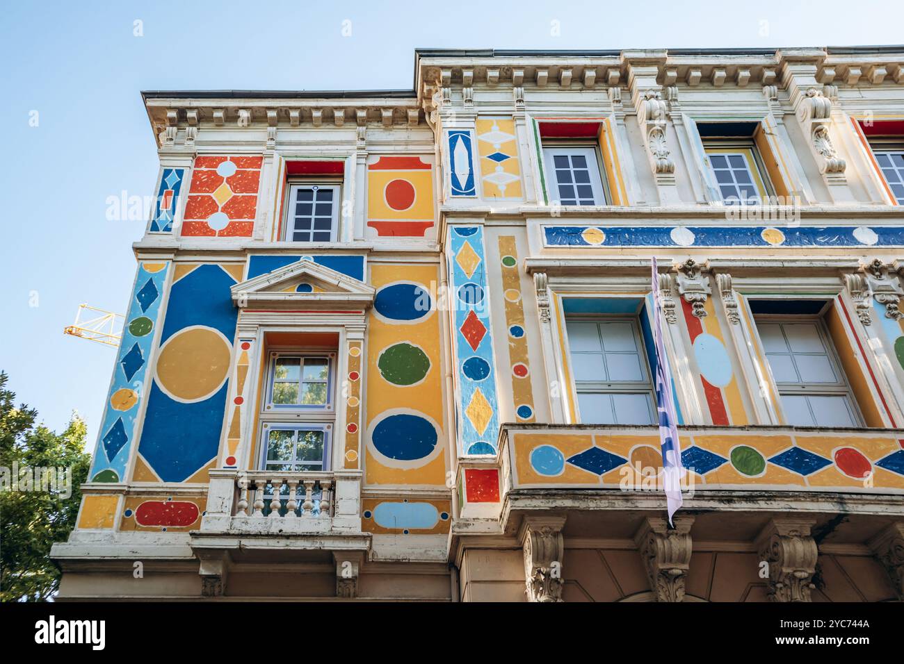 Toulon, Frankreich - 10. Juli 2024 : Hotel des Arts in Toulon , ein Raum für zeitgenössische Kunst für Malerei, Fotografie und digitale Ausstellungen Stockfoto