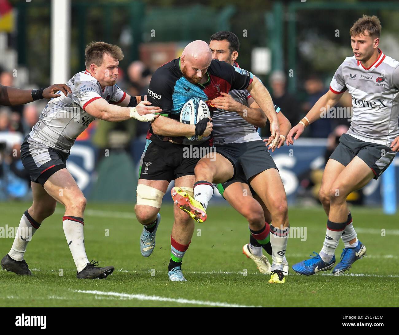 James Chisholm von Harlequins in Aktion während der Harlequins gegen Saracens, Gallagher Premiership Round 4 Derby Weekend Match, The Stoop, Twickenham, Lon Stockfoto