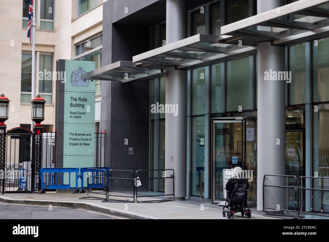 Außenansicht des Rolls Building, der Royal Courts of Justice, der Business and Property Courts of England and Wales, London Stockfoto