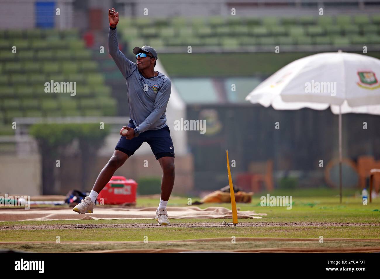 Das South Africa Team nimmt am 20. Oktober 2024 an einem Training im Sher-e-Bangla National Cricket Stadium (SBNCS) in Mirpur, Dhaka, Bangladesch Teil. Als Th Stockfoto