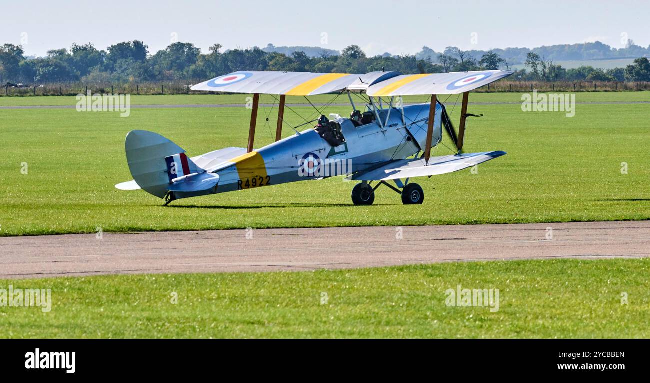 Tiger Moth BI-Flugzeug im IWM Duxford Aircraft Museum, Cambridgeshire, East Anglia, Südosten Englands, Großbritannien Stockfoto