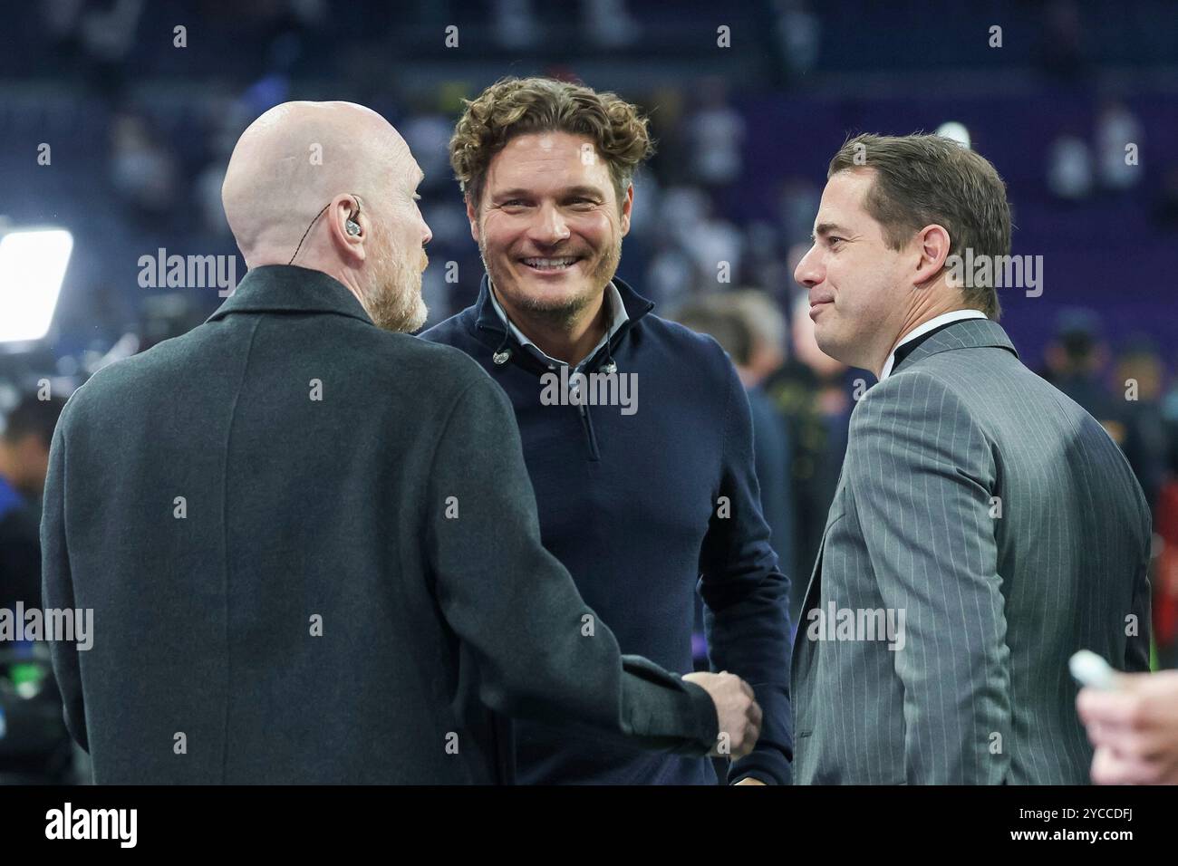 Madrid, Spanien. Oktober 2024. Dortmunds-Ex-Trainer Edin Terciz mit Matthias Sammer, ESP, Real Madrid vs. Borussia Dortmund, Fussball, Champions-League, Spieltag 3, Saison 2024/2025, 22.10.2024 Foto: Eibner-Pressefoto/Jörg Niebergall Credit: dpa/Alamy Live News Stockfoto