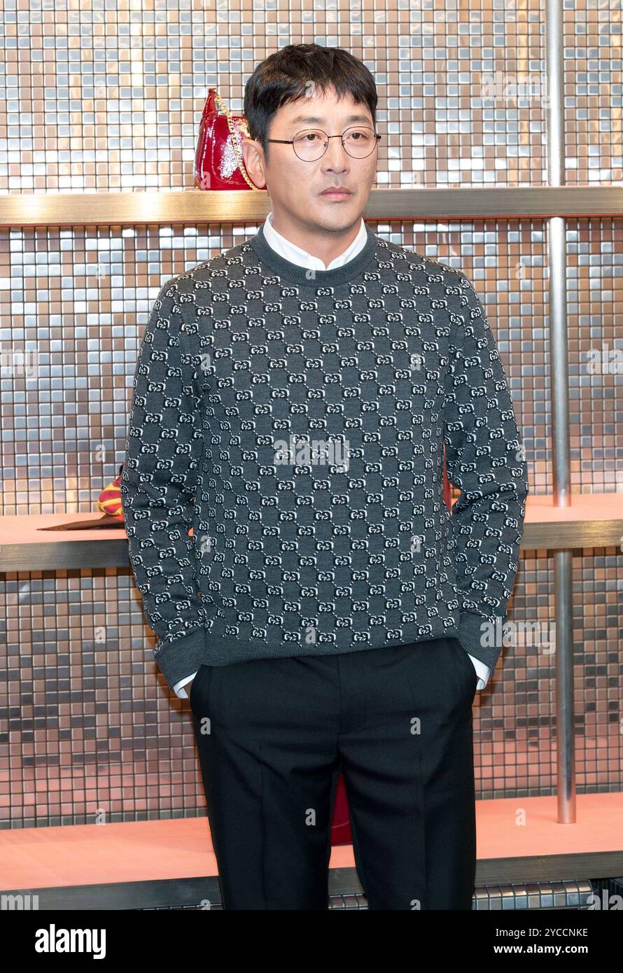 Seoul, Südkorea. Oktober 2024. Der südkoreanische Schauspieler Ha Jung-woo nimmt am 22. Oktober 2024 an einem Fotobesuch zum GUCCI Culture Month im GUCCI House in Seoul Teil. (Foto: Lee Young-HO/SIPA USA) Credit: SIPA USA/Alamy Live News Stockfoto