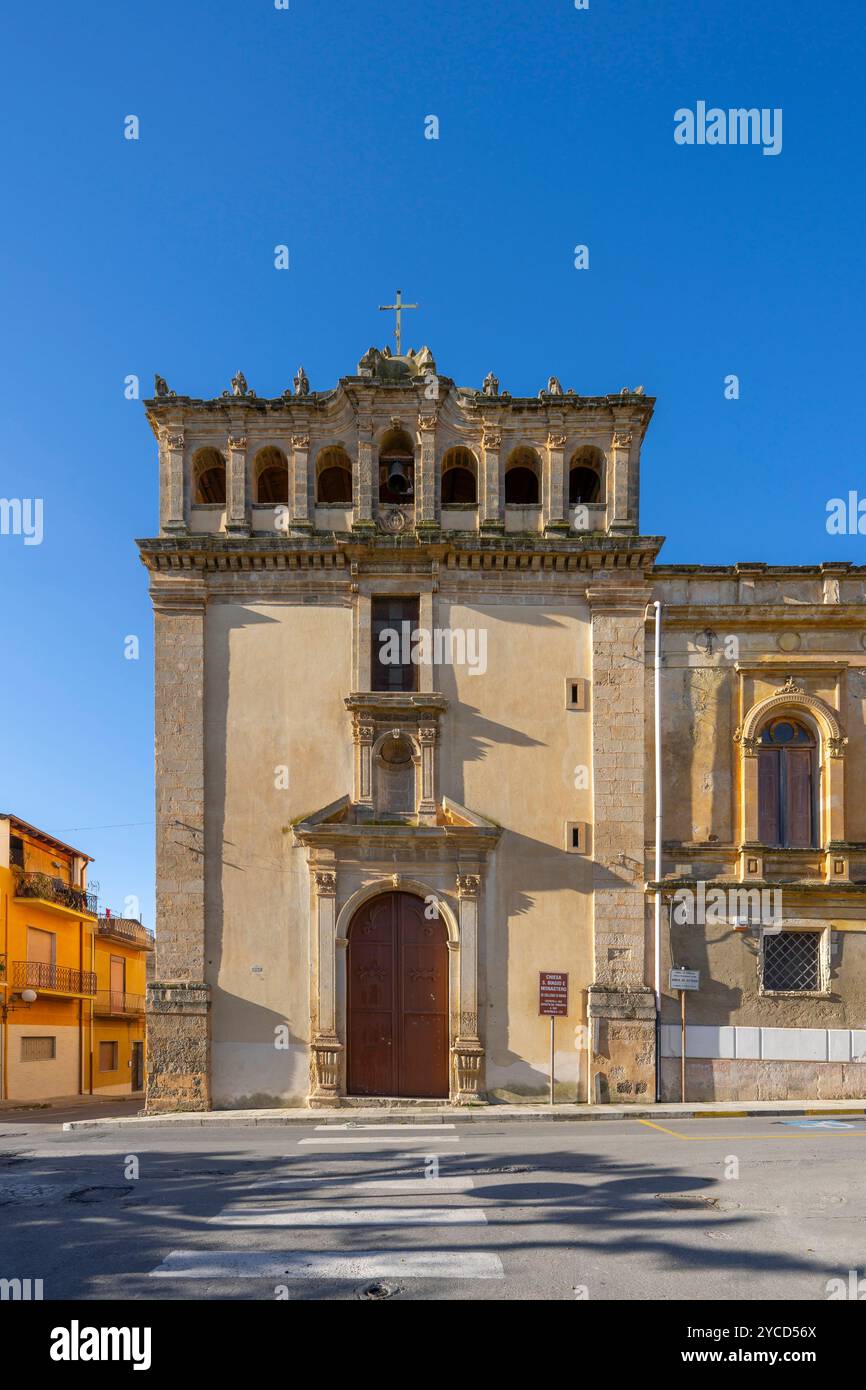 KIRCHE S. BIAGIO UND KLOSTER, EHEMALIGES KOLLEGIUM MARIA, Vittoria, Ragusa, Sizilien, Italien Stockfoto