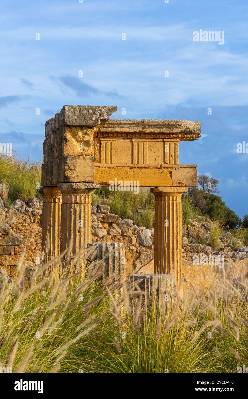 Das sogenannte Gymnasium, archäologisches Gebiet von ​​Solunto Stockfoto