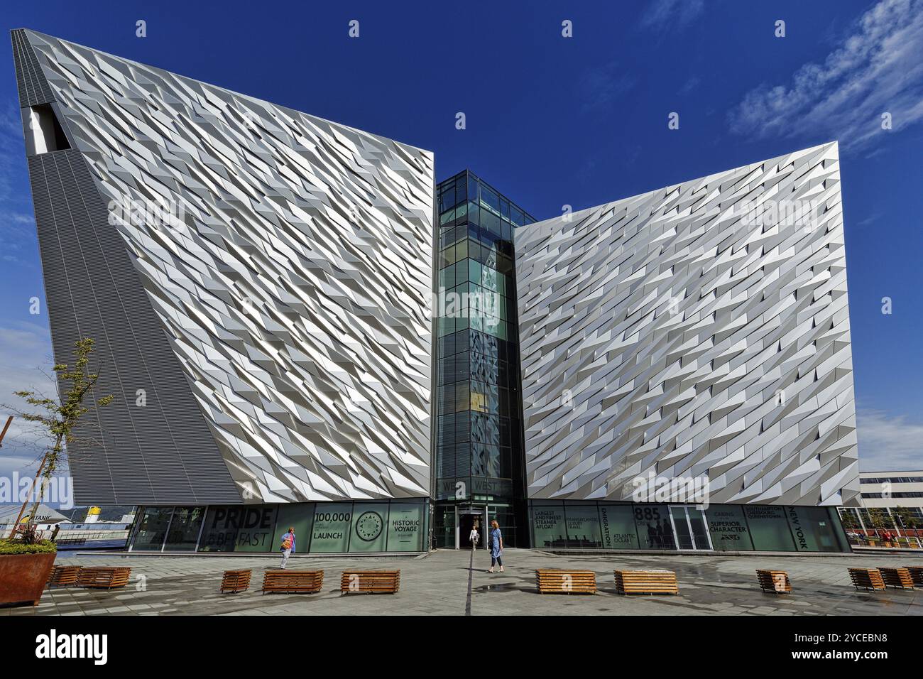 Titanic Belfast Visitor Centre, Museum, moderne Architektur, Architekt Eric Kuhne, Titanic Quarter, Belfast, Antrim, Nordirland, Großbritannien Stockfoto