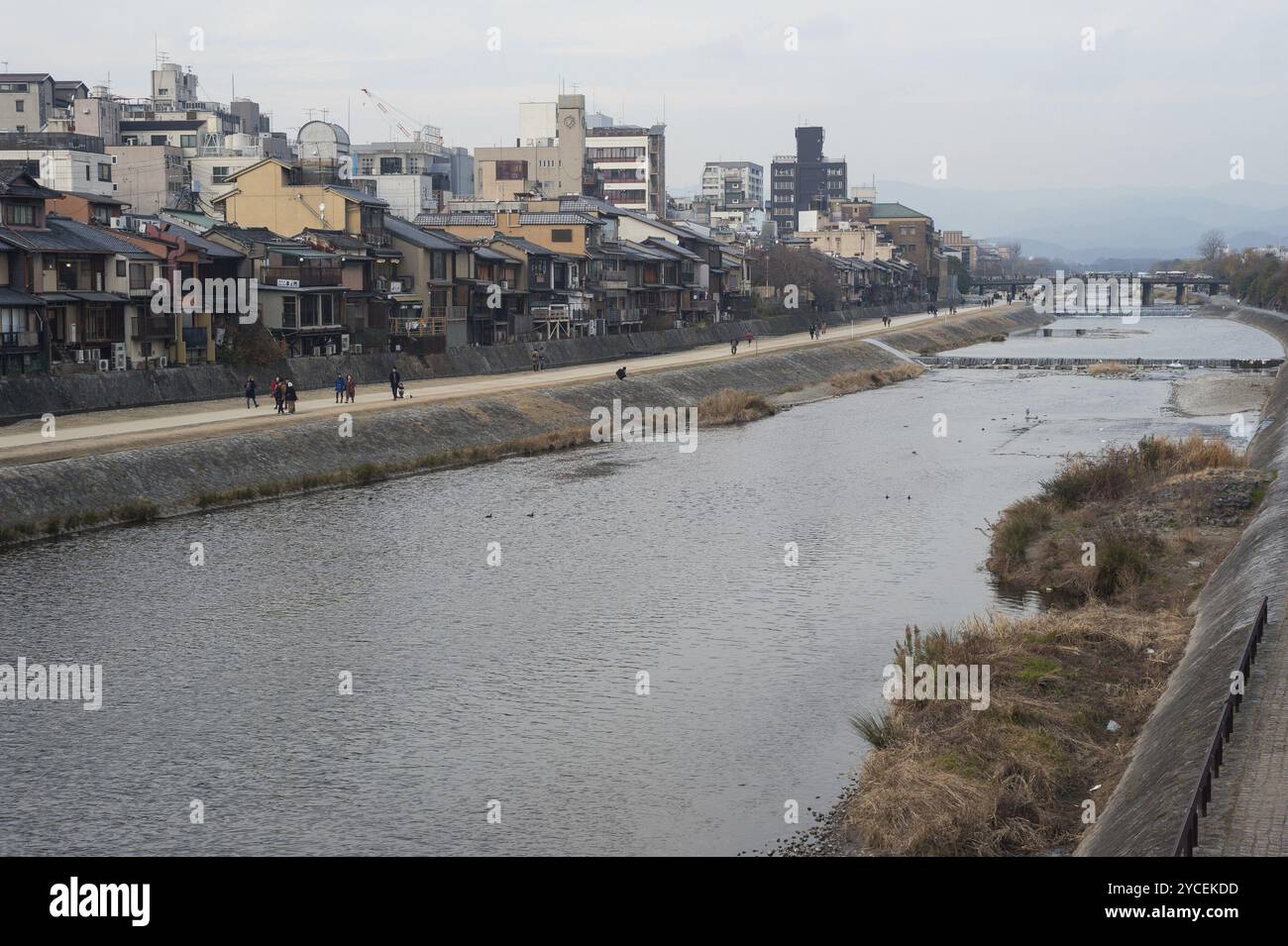 23. Dezember 2017, Kyoto, Japan, Asien, Stadtblick auf Kyoto und den Kamo-Fluss, Asien Stockfoto