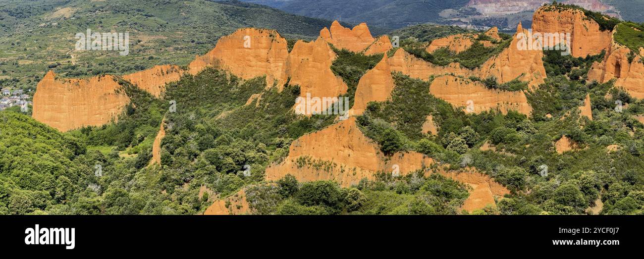 Las Medulas altes römisches Goldbergwerk in der spanischen Provinz Leon. Berühmter touristischer Ort in Kastilien und Leon. Grafik Stockfoto