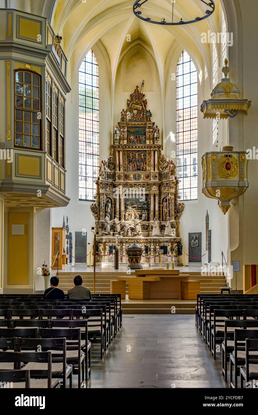 Deutschland, Bayern, Coburg, die evangelisch-lutherische Stadtkirche St. Moriz ist die älteste Kirche in Coburg, im Chor steht das für seine Eltern unter Herzog Johann Casimir 1598 errichtete Epitaph (Alabastergrab) Stockfoto