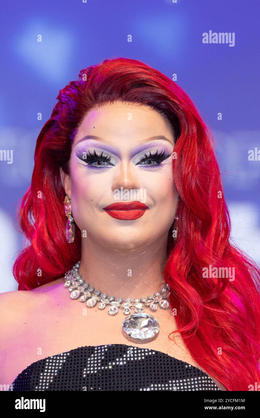 Cannes, Frankreich. Oktober 2024. Nicky Doll nimmt am 22. Oktober 2024 an den Diversify TV Awards im Rahmen der MIPCOM 2024 in Cannes Teil. Foto von Shootpix/ABACAPRESS. COM Credit: Abaca Press/Alamy Live News Stockfoto