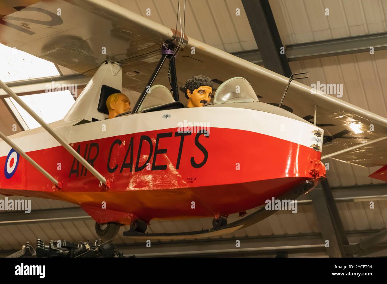 England, Kent, Thanet, Ramsgate, Manston, RAF Manston History Museum, Ausstellung historischer und Vintage-Flugzeuge Stockfoto