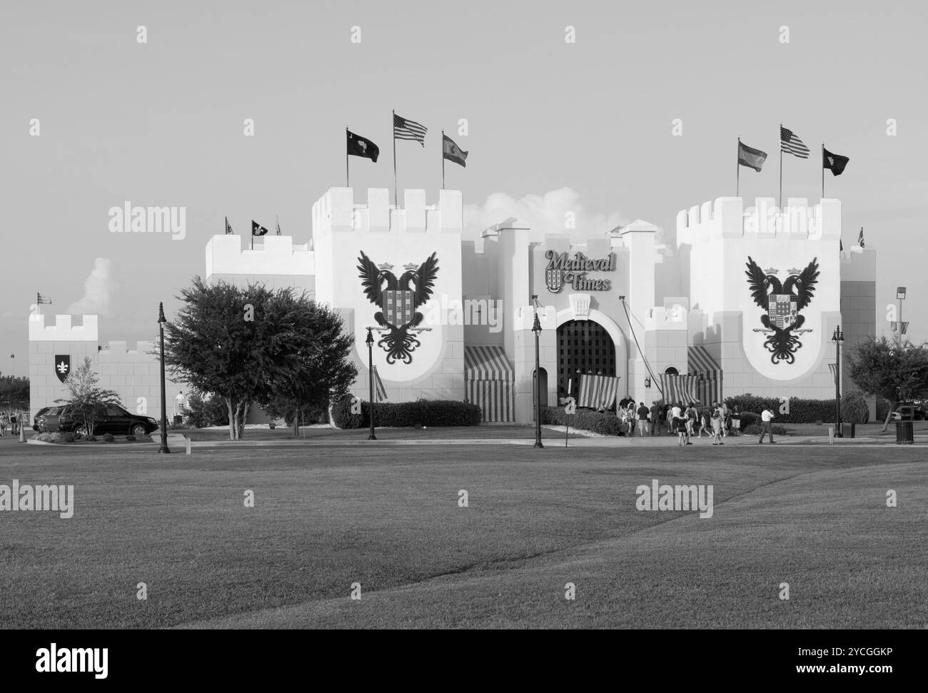Außenansicht der mittelalterlichen Burg in Myrtle Beach, South Carolina, USA, bekannt für ihre Dinner-Show. Stockfoto