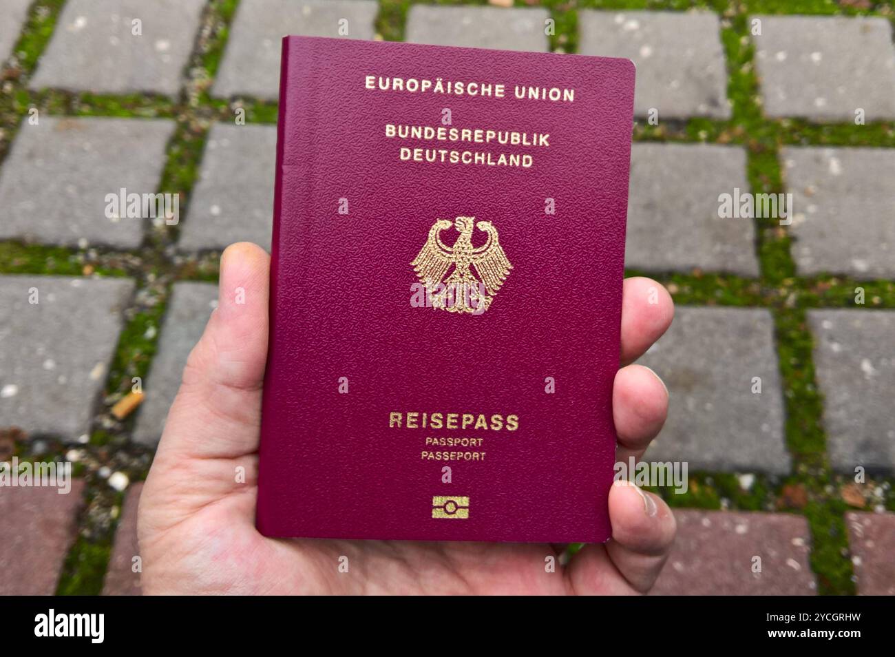 Kann Man Einen Reisepass Verlängern Ausweisdokument. Reisepass der Bundesrepublik Deutschland - Europäische