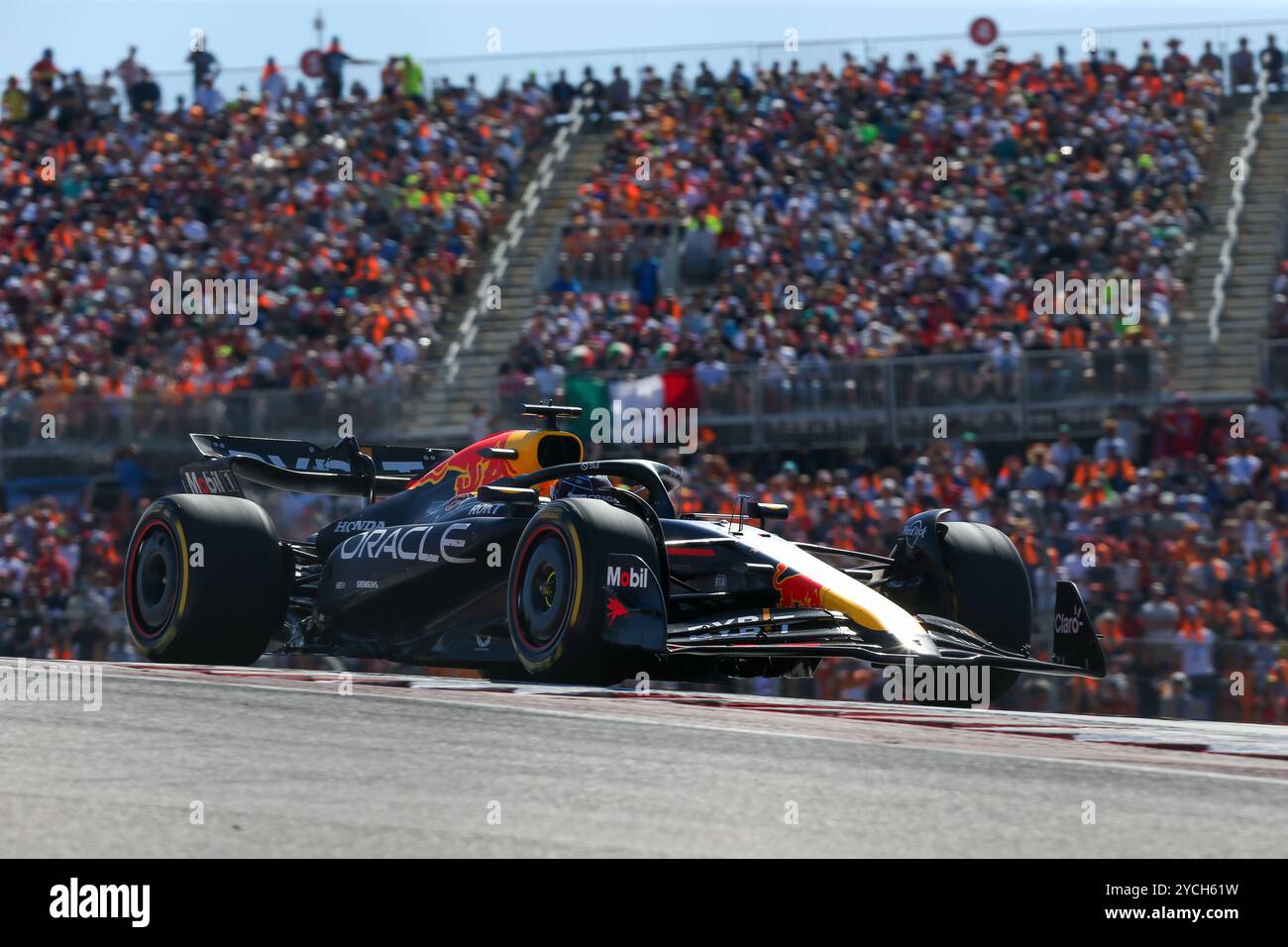 Austin, USA. Oktober 2024. Max Verstappen aus den Niederlanden fuhr während des Grand Prix 2024 von Pirelli in der Formel 1 mit dem Oracle Red Bull Racing RB20 Honda RBPT. Quelle: Alessio Morgese/Alessio Morgese/Emage/Alamy Live News Stockfoto