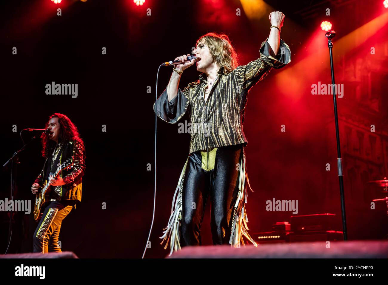 Mailand Italien - 21. oktober 2024. Die britische Rockband THE STRUTS tritt live auf der Bühne von Fabrique während der „Grand Union Tour“ auf. Stockfoto