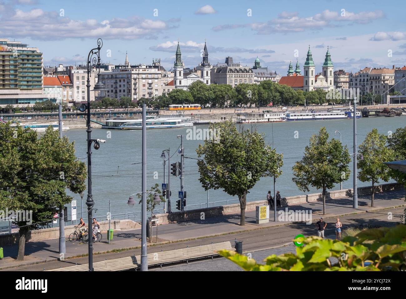 Panoramablick auf die Donau und die Stadt Budapest, Ungarn Stockfoto
