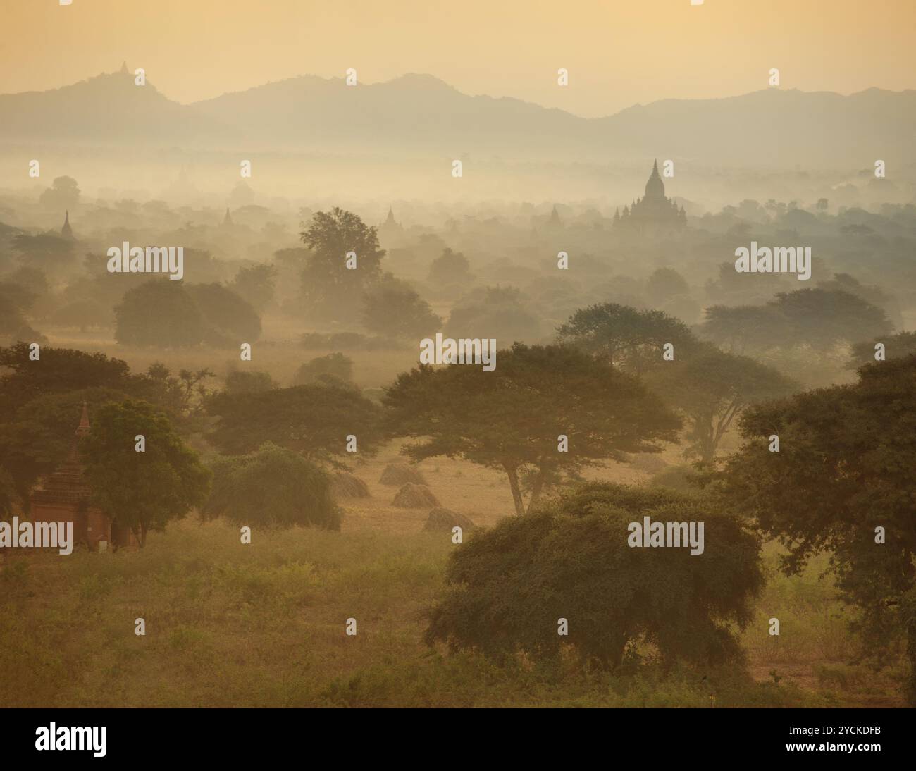 Antike Architektur der buddhistischen Tempel in Bagan Stockfoto