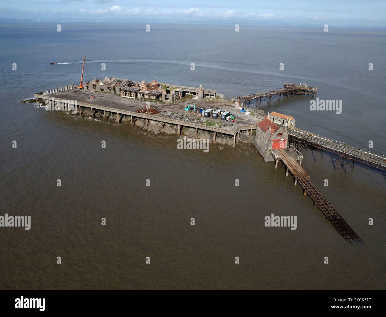 Oktober 2024 - Renovierung des Birnbeck Piers in Weston super Mare. Stockfoto