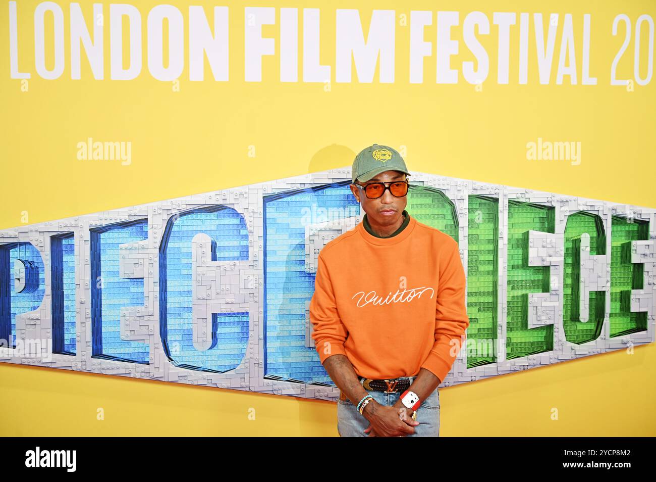 Pharrell Williams besucht das BFI Southbank Filmfestival für die Premiere von Stück für Stück, einem Biopic über sein Leben in der Musikindustrie. London, Großbritannien Stockfoto