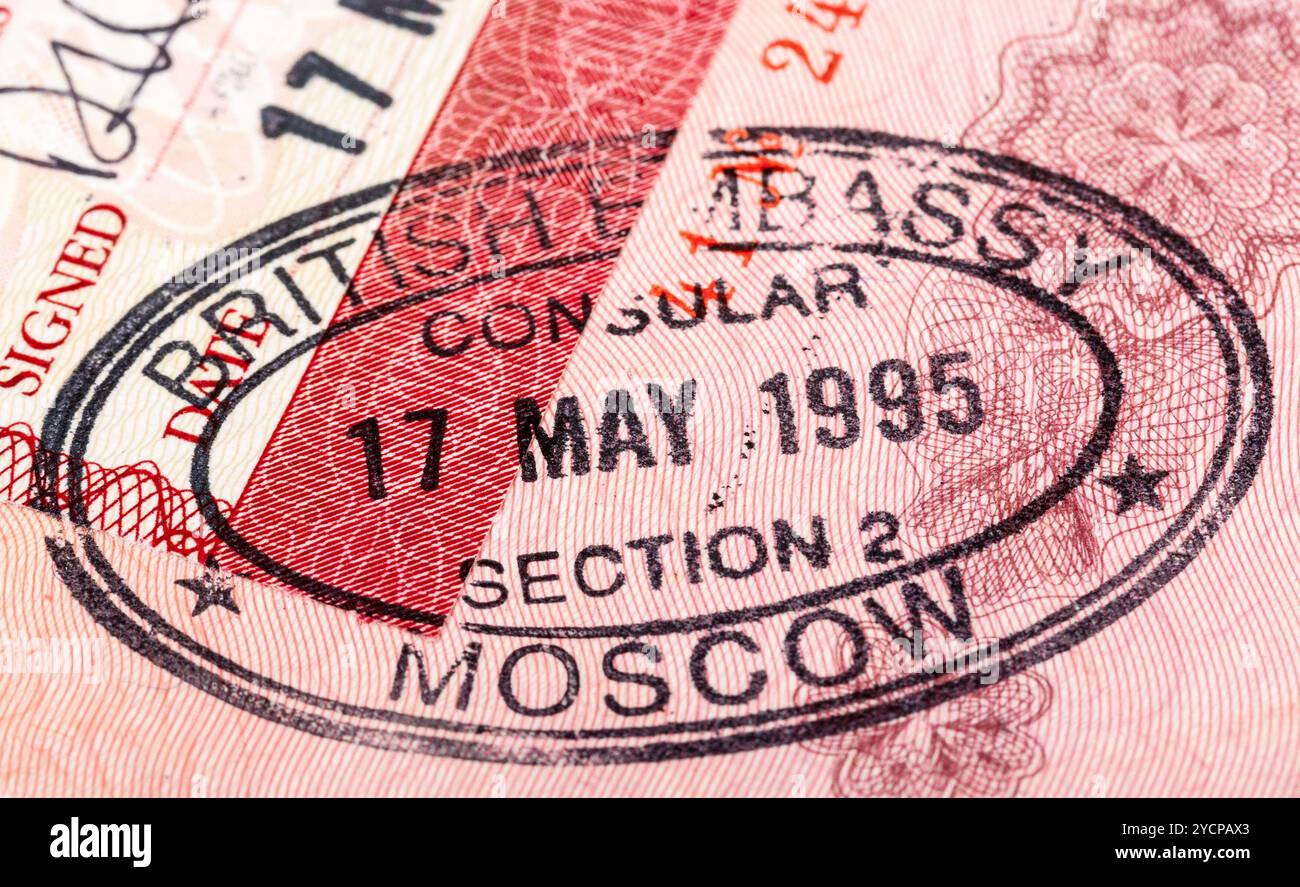 Britische Visum-Stempel im Reisepass. Closeup Stockfoto