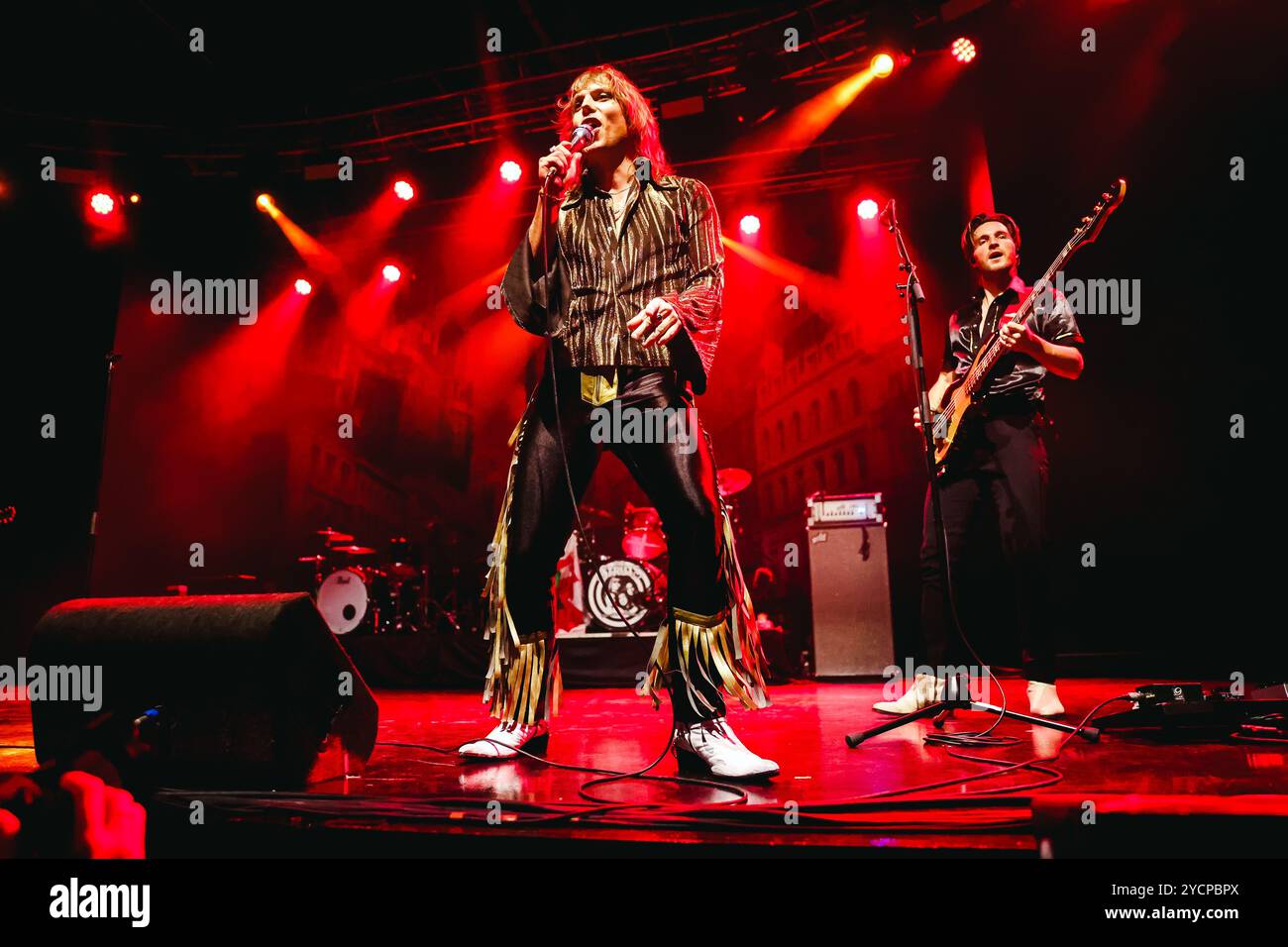 Mailand, die Struts treten im Konzert während der Grand Union Tour in Fabrique auf. Auf dem Foto: Luke Spiller Stockfoto