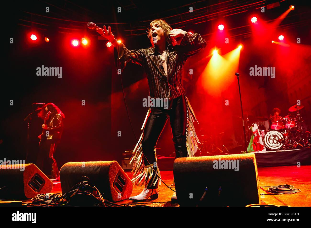 Mailand, die Struts treten im Konzert während der Grand Union Tour in Fabrique auf. Auf dem Foto: Luke Spiller Stockfoto