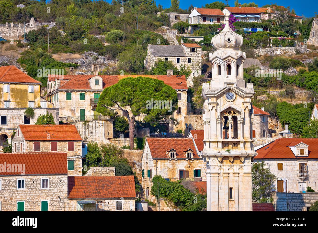Alte Stein Dorf Lozisca auf Brac Stockfoto