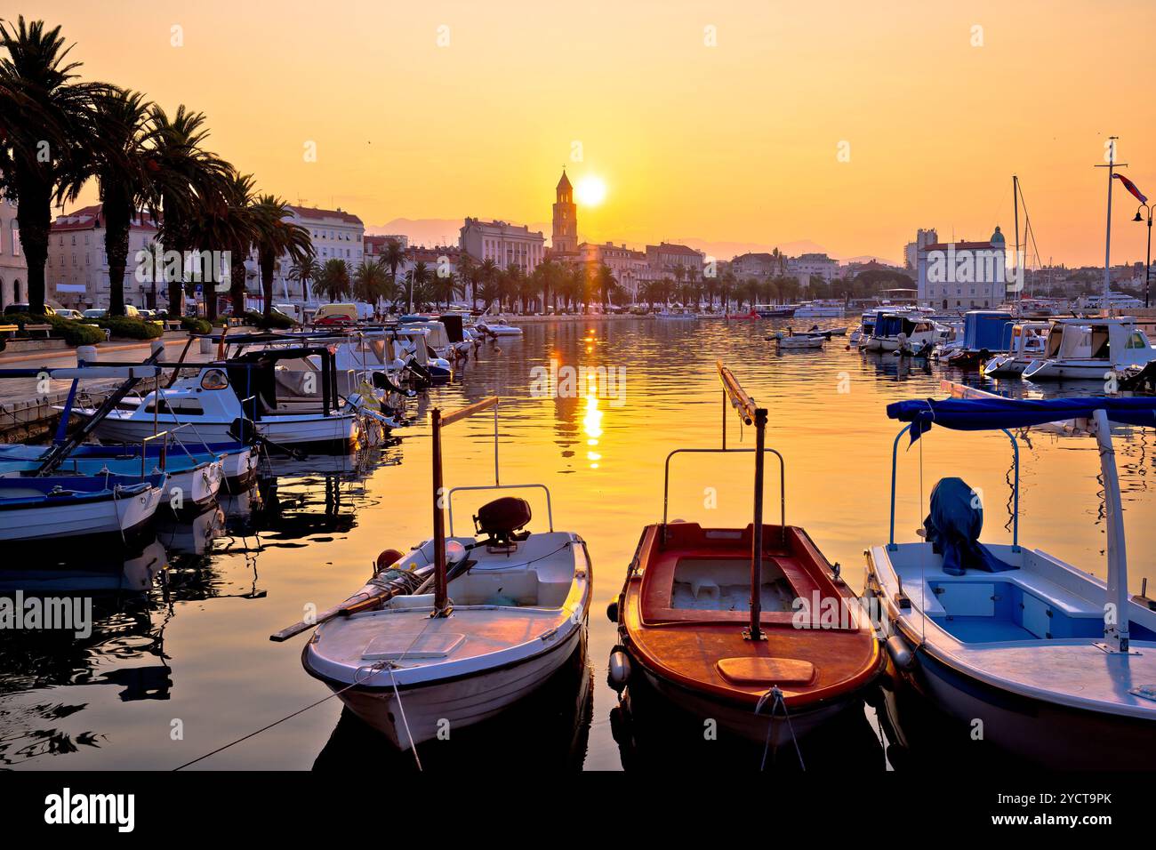 Golden Morning Sunrise in Split Stockfoto