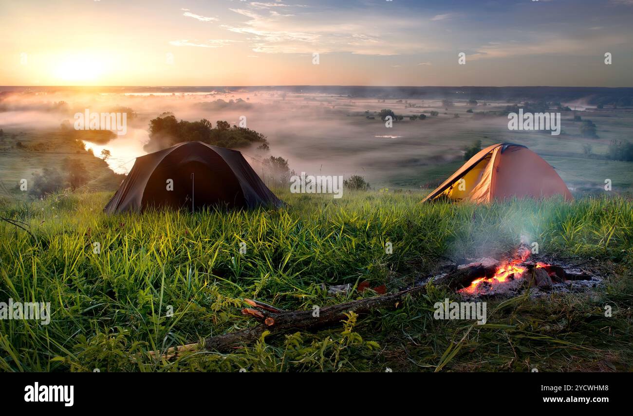 Camping in der Steppe Stockfoto