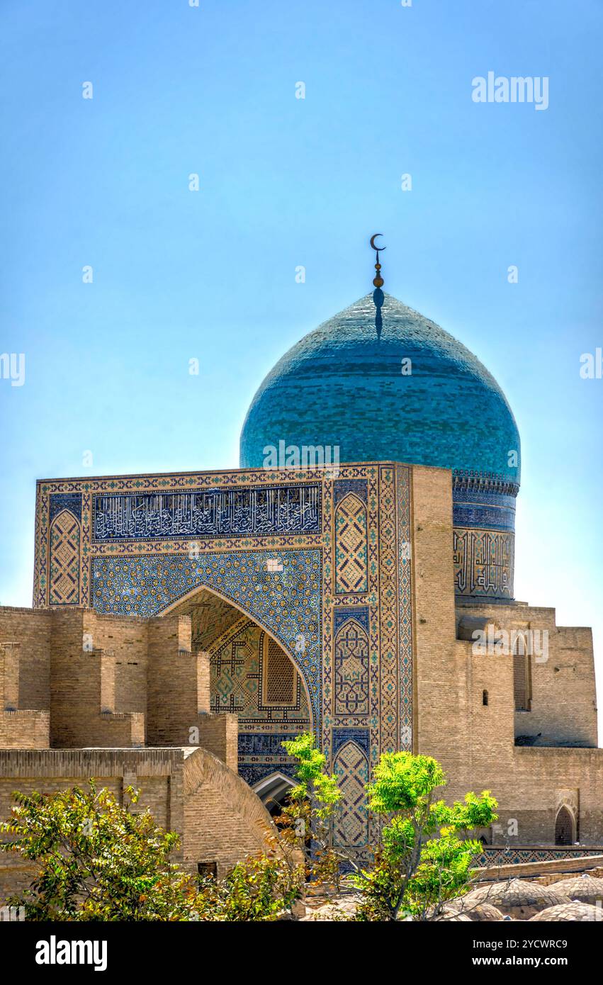 Mir i arabische Madrassa, Buchara Stockfoto