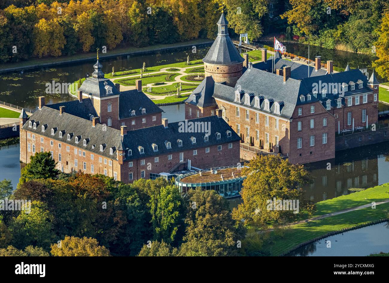 Luftbild, Schloss Wasserburg Anholt mit Wassergarten, Anholt, Isselburg, Niederrhein, Nordrhein-Westfalen, Deutschland ACHTUNGxMINDESTHONORARx60xEURO *** Luftansicht, Schloss Wasserburg Anholt mit Wassergarten, Anholt, Isselburg, Niederrhein, Nordrhein-Westfalen, Deutschland ATTENTIONxMINDESTHONORARx60xEURO Stockfoto