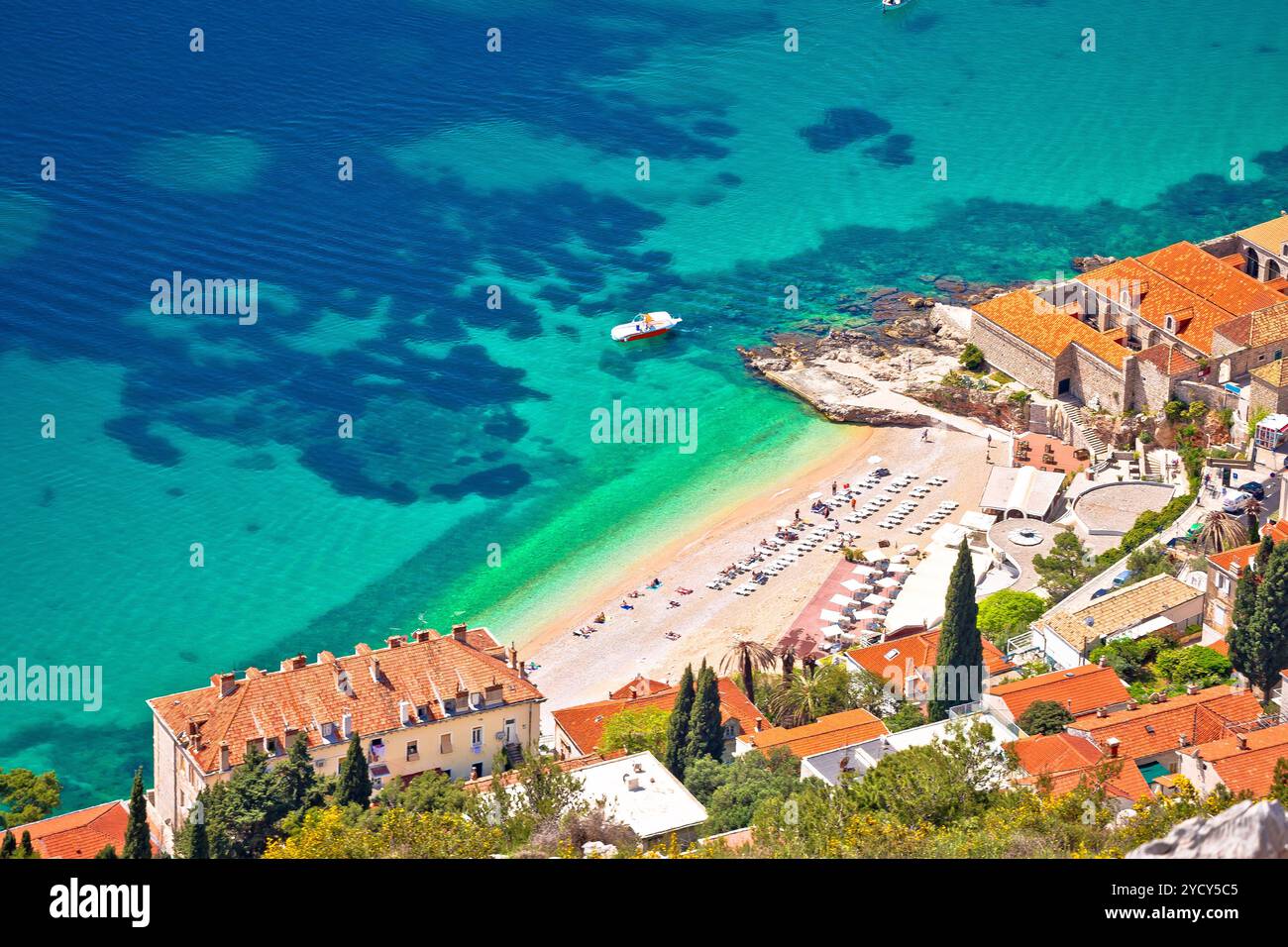 Banje Strand in Dubrovnik aus der Vogelperspektive Stockfoto