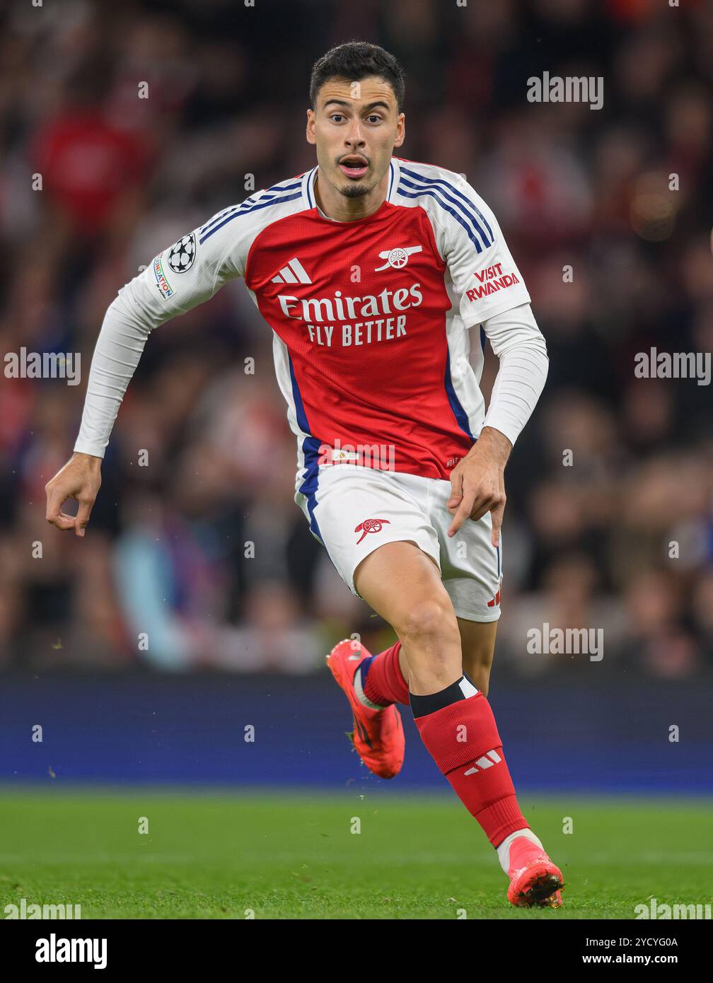 London, Großbritannien. Oktober 2024. Arsenal gegen Shakhtar Donetsk - UEFA Champions League - Emirates Stadium. Arsenals Gabriel Martinelli in Aktion. Bildnachweis: Mark Pain / Alamy Live News Stockfoto