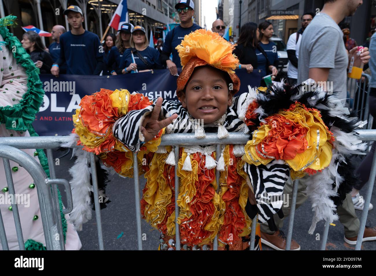 2024 International Hispanic Day Parade auf der 5th Avenue in New York City. Stockfoto