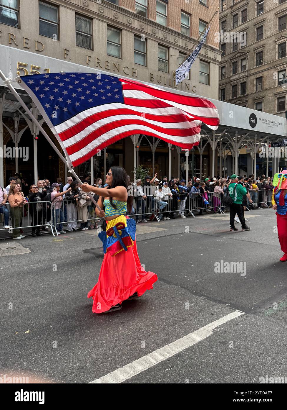 Columbia war 2024 bei der International Hispanic Day Parade auf der 5th Avenue in New York City gut vertreten. Stockfoto